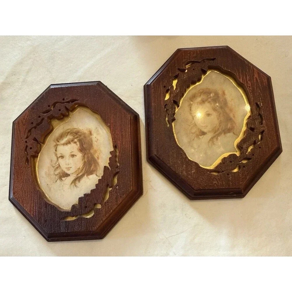 2 Ornate Octagon Faux Wood Picture Frame HL British Registered Design Vintage